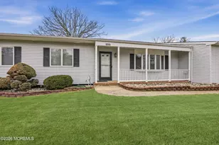 333 Savannah Rd, Toms River Township, NJ 08757 - Photo 6