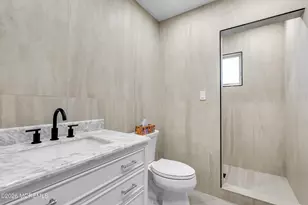 455 W Lincoln Ave, Oakhurst, NJ 07755 - Photo 32