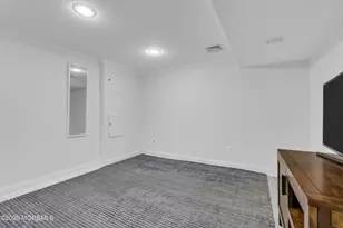 455 W Lincoln Ave, Oakhurst, NJ 07755 - Photo 38