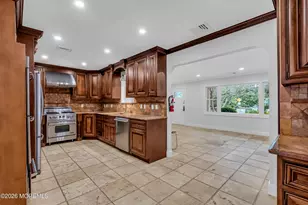 455 W Lincoln Ave, Oakhurst, NJ 07755 - Photo 16