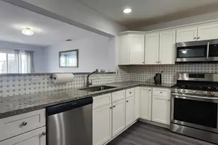 117 Mid Ocean Ct, Howell Township, NJ 07731 - Photo 6