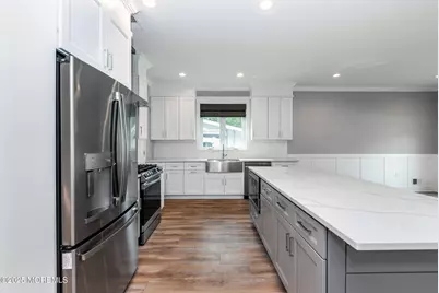 882 Harrison Avenue, Forked River, NJ 08731 - Photo 10