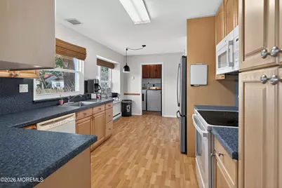 826B Liverpool Circle, Manchester Township, NJ 08759 - Photo 26