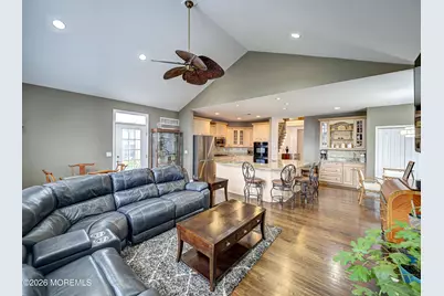 5 W Parsonage Way, Manalapan Township, NJ 07726 - Photo 32