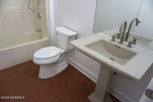 102 Cranbrook Ct, Holmdel, NJ 07733 - Photo 6