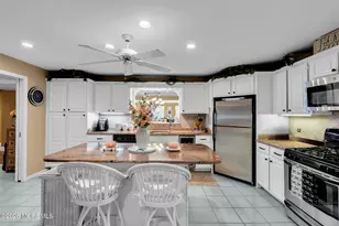 300 Ocean Ave N, Long Branch, NJ 07740 - Photo 14