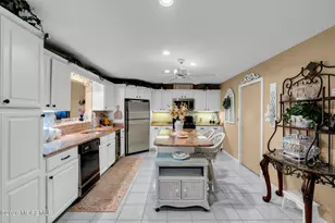 300 Ocean Ave N, Long Branch, NJ 07740 - Photo 12