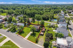 610 Center Ave, Belford, NJ 07718 - Photo 6