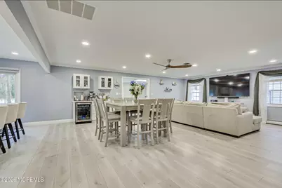 110 Courtland Lane, Aberdeen Township, NJ 07747 - Photo 8