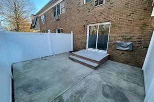 18 Windsor Terrace, Freehold, NJ 07728 - Photo 32