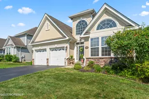 78 Honeysuckle Dr, Manahawkin, NJ 08050 - Photo 2