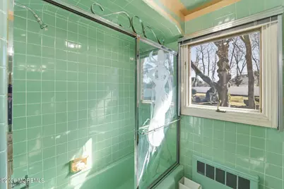 440 Broadway Road, Freehold, NJ 07728 - Photo 36