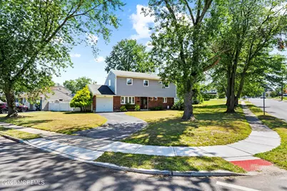 1 Miriam Place, Hazlet Township, NJ 07730 - Photo 2