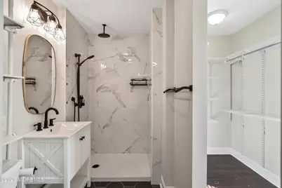 108 Morris Avenue, Belford, NJ 07718 - Photo 10