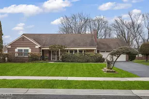 11 Anton Pl, Matawan, NJ 07747 - Photo 1