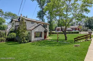 659 Holmdel Rd, Hazlet Township, NJ 07730 - Photo 6