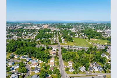 659 Holmdel Road, Hazlet Township, NJ 07730 - Photo 30