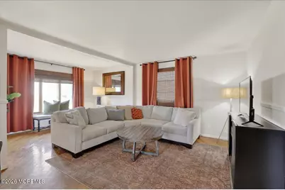 659 Holmdel Road, Hazlet Township, NJ 07730 - Photo 10