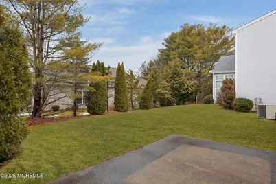 37 Springlawn Drive, Lakewood, NJ 08701 - Photo 20