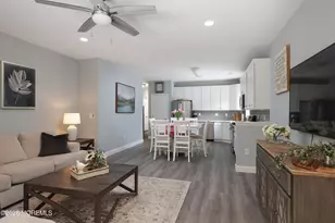 37 Springlawn Dr, Lakewood, NJ 08701 - Photo 12