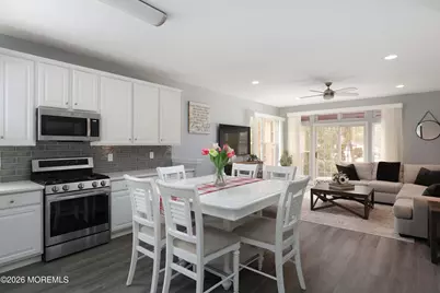 37 Springlawn Drive, Lakewood, NJ 08701 - Photo 8