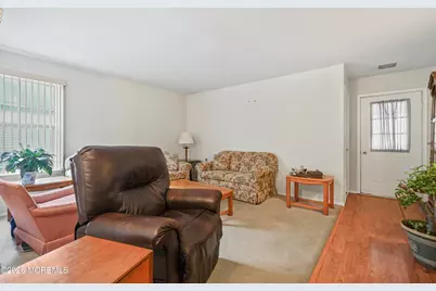 33 Appleby Place, Manchester Township, NJ 08759 - Photo 4