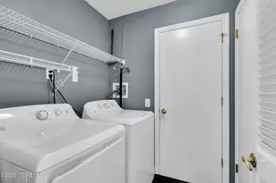 11 Sandhurst Ct, Toms River Township, NJ 08757 - Photo 8