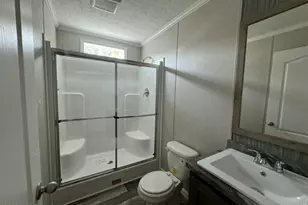 18 Avenue B, Hazlet Township, NJ 07734 - Photo 4