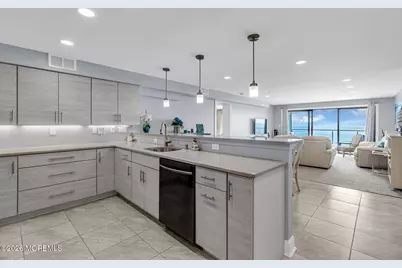 510 Ocean Avenue N #28, Long Branch, NJ 07740 - Photo 2