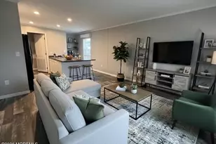 18 Avenue A, Hazlet Township, NJ 07734 - Photo 2