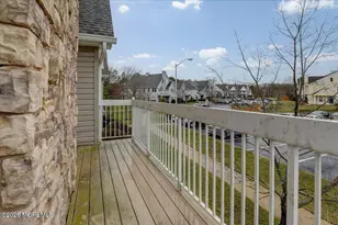 54 Des Moines Ct, Tinton Falls, NJ 07712 - Photo 4