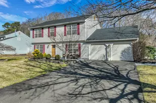 621 Buenaventura Ct, Toms River Township, NJ 08753 - Photo 2