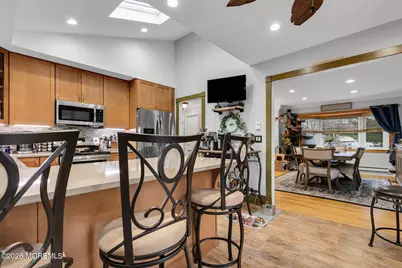 42 York Avenue, Port Monmouth, NJ 07758 - Photo 18