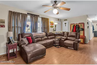 462 Champlain Street, Toms River Township, NJ 08757 - Photo 4