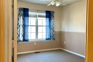 39 Rozalyn Ln, South Amboy, NJ 08879 - Photo 8