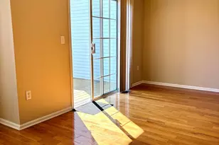 39 Rozalyn Ln, South Amboy, NJ 08879 - Photo 4