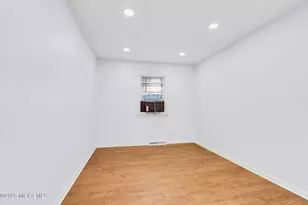 105 Clark St, Keyport, NJ 07735 - Photo 6