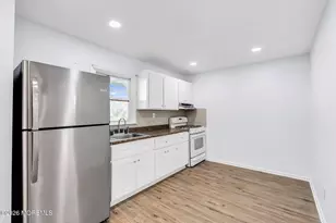 105 Clark St, Keyport, NJ 07735 - Photo 4