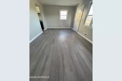 40 Liberty Street, Freehold, NJ 07728 - Photo 4