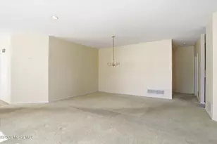 31 Harrington Dr, Columbus, NJ 08022 - Photo 8