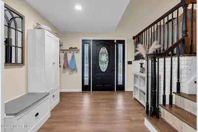 34 Southview Terrace, Middletown, NJ 07748 - Photo 6