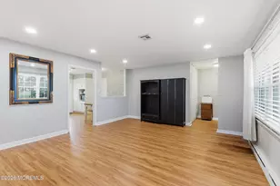 812A Dumbarton Dr, Lakewood, NJ 08701 - Photo 8