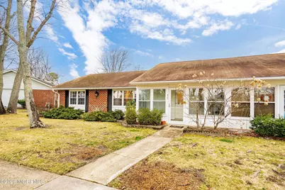 812A Dumbarton Drive, Lakewood, NJ 08701 - Photo 2