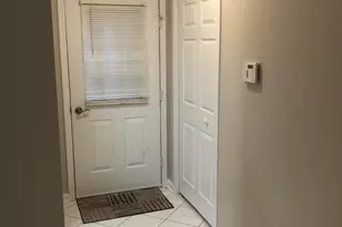 126 Concordia Cir, Monroe Township, NJ 08831 - Photo 4