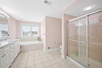 14 1st Street, Keyport, NJ 07735 - Photo 32