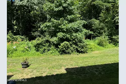 95 Lexington Court, Red Bank, NJ 07701 - Photo 24