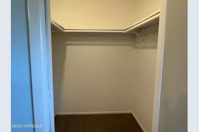 95 Lexington Court, Red Bank, NJ 07701 - Photo 16