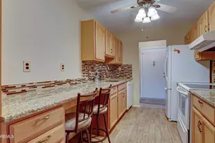 151 Amberly Dr, Manalapan Township, NJ 07726 - Photo 6