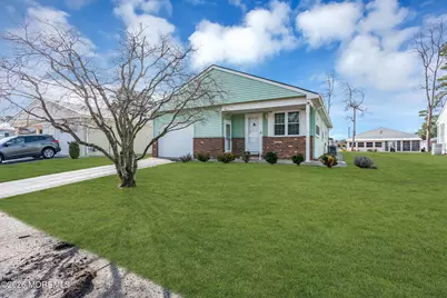 8 Redlands Court, Toms River Township, NJ 08757 - Photo 6