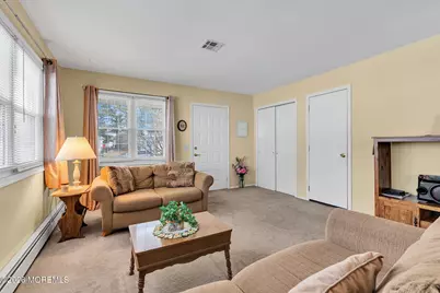 8 Redlands Court, Toms River Township, NJ 08757 - Photo 10